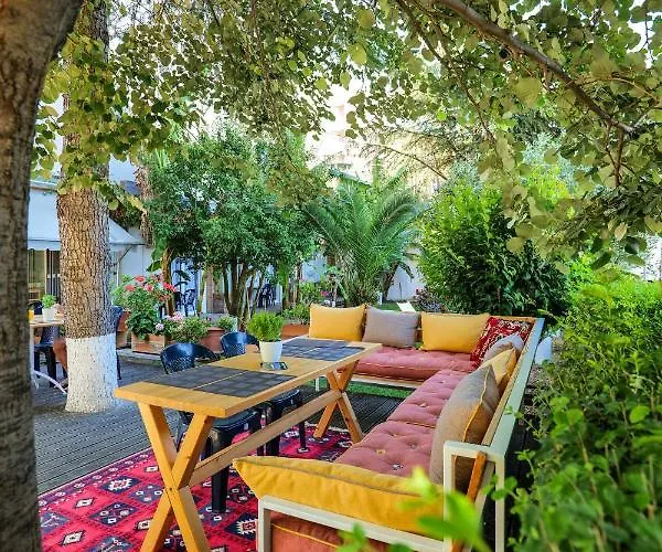 Villa Green Garden