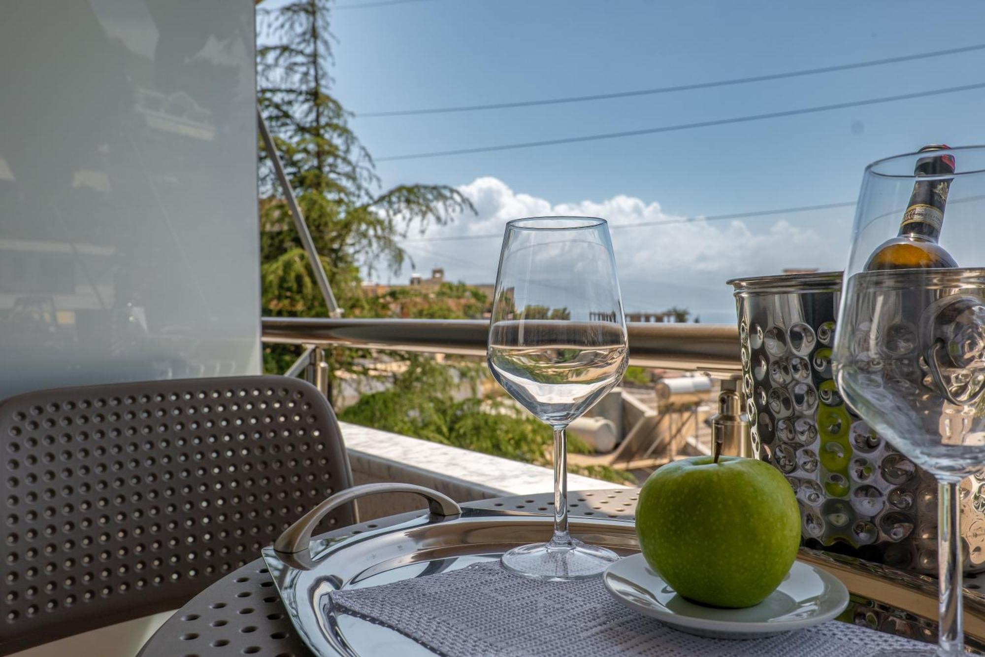 Garden 4* Sarandë