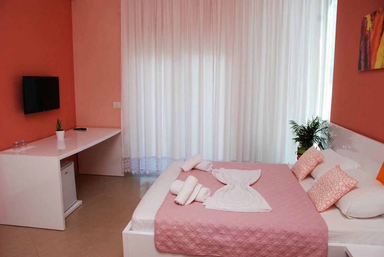 Garden Hotel 4*
